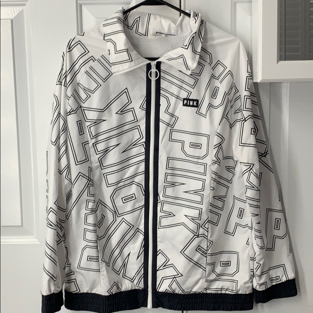 Collared windbreaker